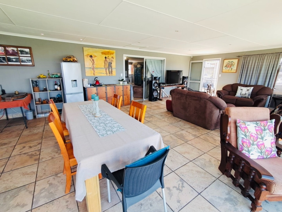 3 Bedroom Property for Sale in Friemersheim Western Cape